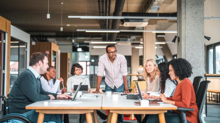 working at desk - diverse